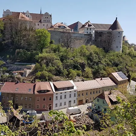 شقة Am Burgwasserturm