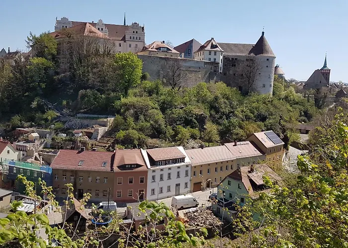 شقة Am Burgwasserturm