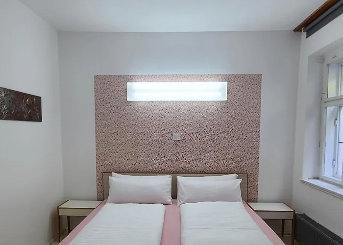 Am Burgwasserturm شقة